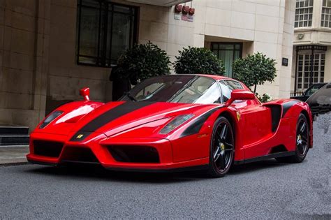 Research the ferrari enzo and learn about its generations, redesigns and notable features from each individual model year. Ferrari Enzo and its celebrity owners | De Luxo Sphere