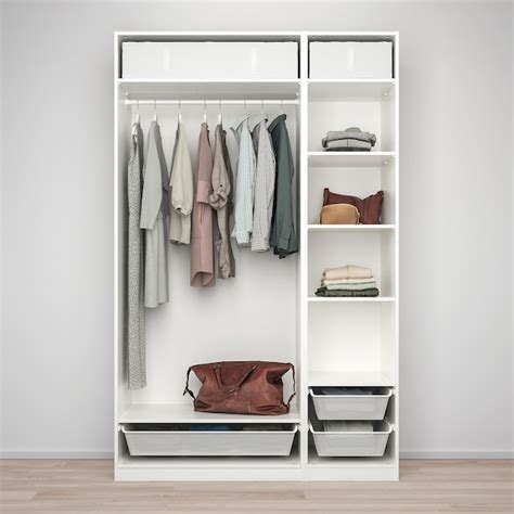 Many of our wardrobes include interior fittings such clothes rails and shelves to help you organize your stuff. PAX Wardrobe combination - white - IKEA