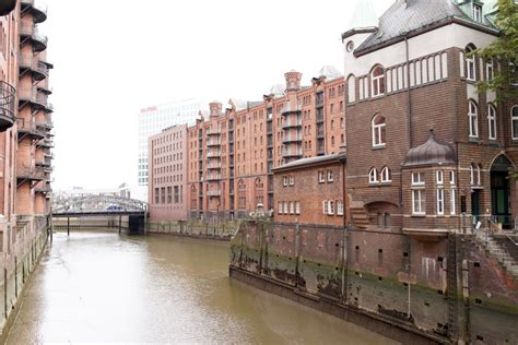 Köklü tarihi ile dikkat çeken fransa, birbirinden popüler şehirleriyle de, avrupa'nın en gözde turizm destinasyonları arasında yer alıyor. Almanya Yolculuğumuz - Hamburg