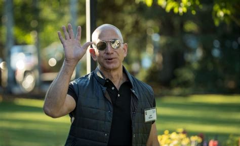 Todo Mundo Quer Ser Vizinho De Jeff Bezos O Homem Mais Rico Do Mundo