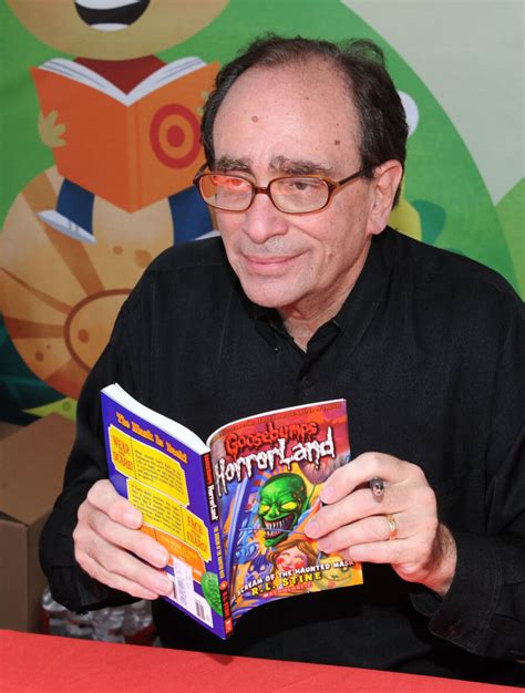 R L Stine Releases Scary Story On Twitter Metro US