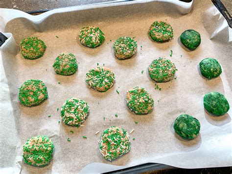 Recipe Green Sprinkle Cookies — 3ten — A Lifestyle Blog