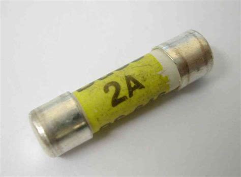 2a 2 Amp Bs646 Fuse Stevenson Plumbing And Electrical Supplies