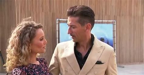 Bekijk meer ideeën over schrijver, lederen broek outfit, strakke shirts. Danny Vera vader van een zoon of dochter? | Story