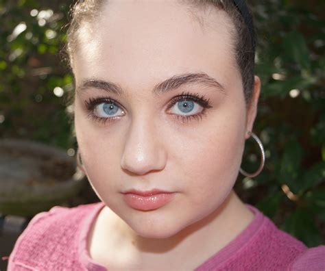Rosy Makeup Look Reviews The Teen Runway