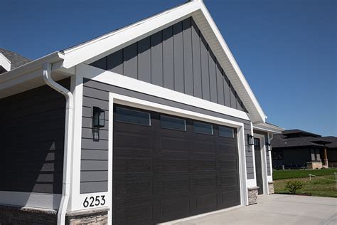 Gable End Siding Ideas Options And Installation Tips