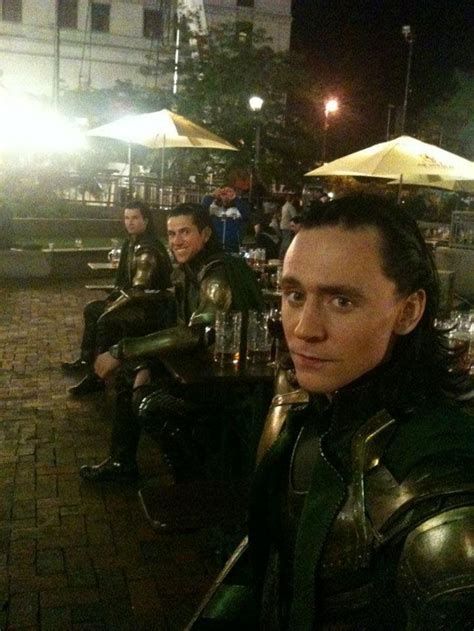 Photos Of Avengers With Their Stunt Doubles That Instantly Make The Actors Less Cool Tom