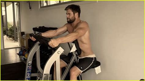 We may earn commission on some of the items you choose to buy. Chris Hemsworth Goes Shirtless for Hottest Workout Video ...