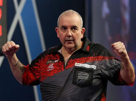 Phil Taylor To Play Gary Anderson After Easing Into World Championship