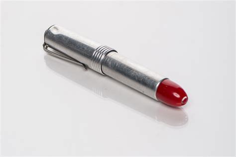 Lipstick Pistol International Spy Museum