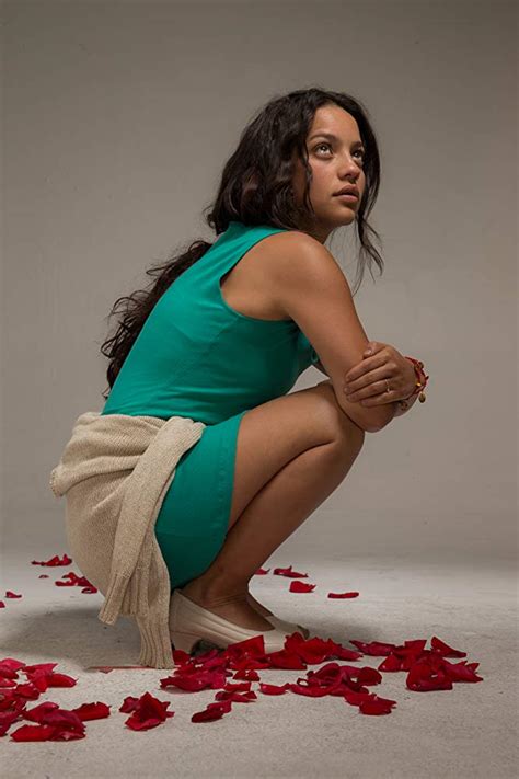 Natalia reyes height4ft 11 (149,9 cm) colombiaanse actrice, bekend van verschijnen in film terminator: Poze Natalia Reyes - Actor - Poza 26 din 36 - CineMagia.ro