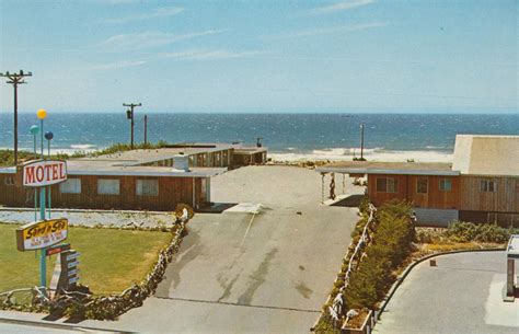 Beachfront hotel, steps from event center on the beach. Sand 'n Sea Motel - Gold Beach, Oregon | P.O. Box 565 Gold B… | Flickr