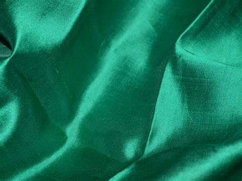 Indian Dark Green Soft Pure Plain Silk Fabric