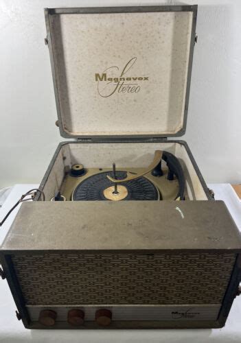 Vintage Magnavox Micromatic Record Player Turntable Suitcase Luggage Ebay