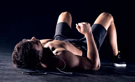 6 Of The Best Tips For Better Sleep And Athletic Performance Train