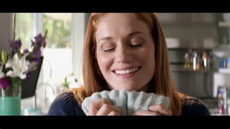 Downy Unstopables Scent Boosters Tv Commercial Lujoso Aroma Ispottv