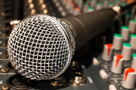 The 3 Key Phases For Recording Vocals Like A Pro May 2024