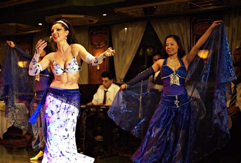 Belly Dance In Islamic Worlds By Meg Morley Muslim Voices