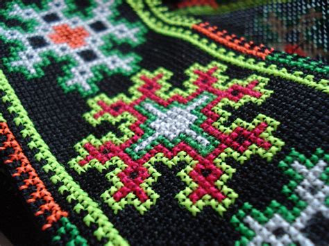 hmong-cross-stitching-pattern-cross-stitch-patterns
