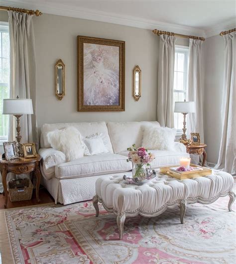 23 Stunning French Country Living Room Decor Ideas