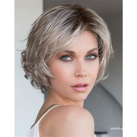 Classic And Elegant Short Hairstyles For Mature Women Page 3 Of 3