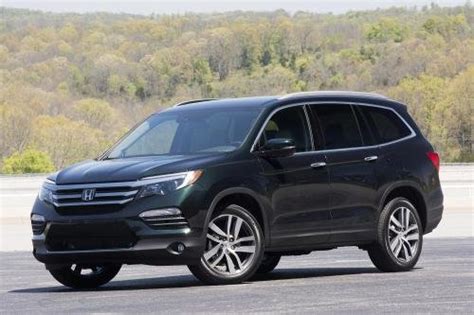 Photo Image Gallery And Touchup Paint Honda Pilot In Black Forest Pearl