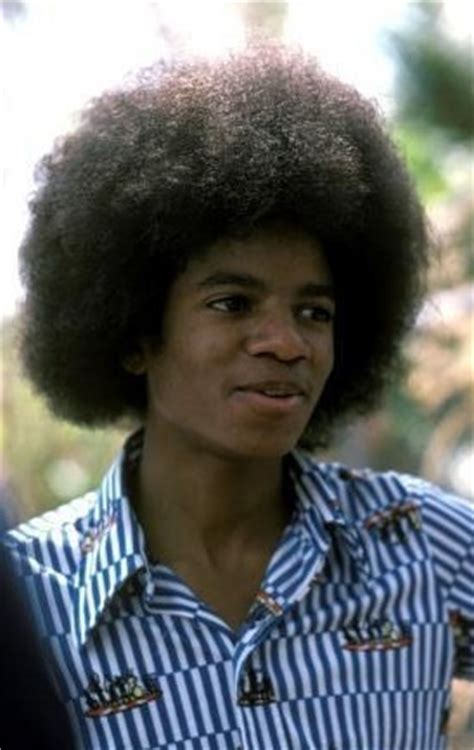 Michael jackson spent 30 years trying to achieve his idea of perfection. Which hairstyle do you like the most? - Michael Jackson ...