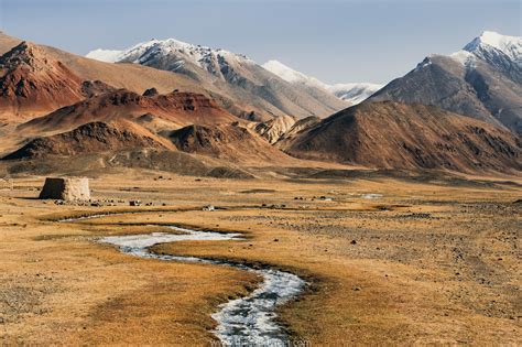 16 Useful Things To Know Before Driving The Pamir Highway The Sandy Feet