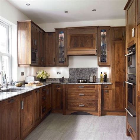 Although the experts say it's possible to steam walnut without damaging the heartwood color, it doesn't often happen kiln drying walnut can be done in a few different ways. Modern Walnut Kitchen Cabinets Design Ideas 14 - decoratoo