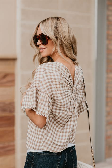 Crushing On Gingham The Most Adorable Gingham Top For Spring