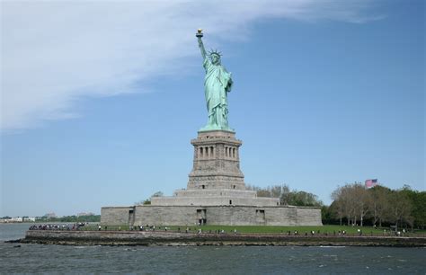 Filestatue Of Liberty Approach