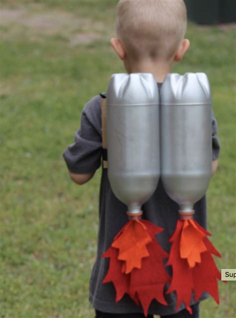 Soda Bottle Rocket Packs Upcycle Crafts Diy Diy Upcycling Upcycle