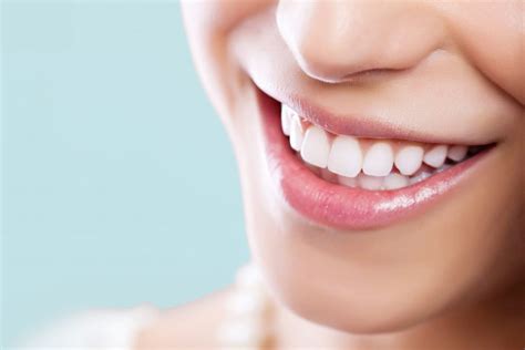 5 Dental Hygiene Tips To Have For Pearly White Healthy Teeth
