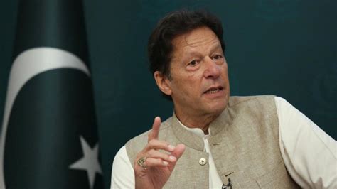 Pakistans Premier Khan Durch Misstrauensvotum Gestürzt Welt