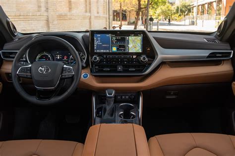 2023 Toyota Highlander Hybrid Review Trims Specs Price New