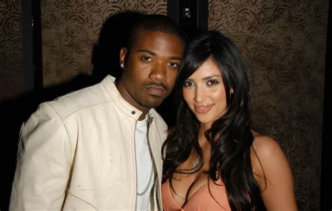 Kim Kardashian Et Ray J Auraient Gagné 50 Millions De Dollars Grâce à Leur Vidéo Intime