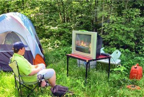 Epically Hilarious Camping Fails Caught On Camera Dailyforest Page 52