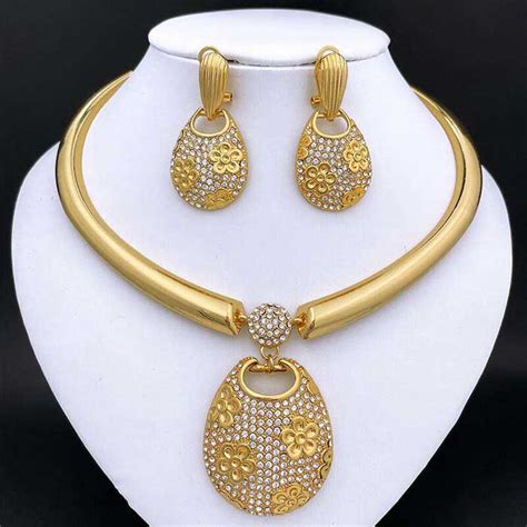 Luxe Necklace Set Milena Gold Jewellery Set