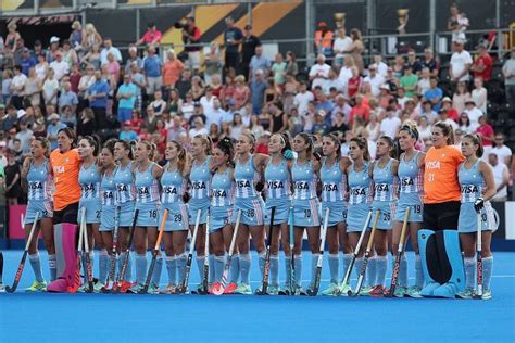 Indian women take on argentina for a place in finals. Argentina Women's Field Hockey Team