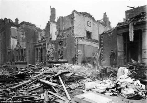 Photographs Show Damaged Britain During Ww1 Air Raids And How They Look