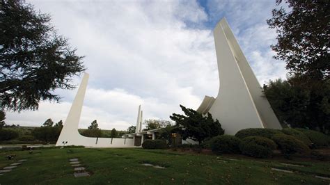 Rose Hills Memorial Chapel And Memorial Terrace Official Site
