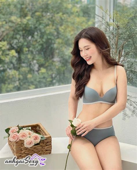 99 Ảnh Diễn Viên Phạm Ngọc Anh Nội Y Bikini Sexy Bốc Lửa