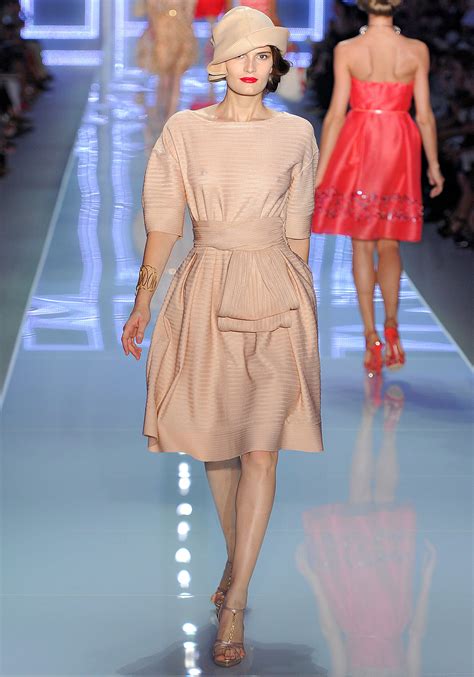 Christian Dior Spring 2012 — Taryn Cox The Wife