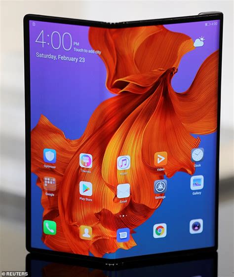 More Folding Phone Foibles Huawei Delays Launch Of Its Mate X Handset