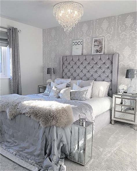 The bed we're seeing here is old in style, harking back to a more grand, sophisticated time. 37 Beautiful Silver Bedroom Ideas | Decor Home Ideas