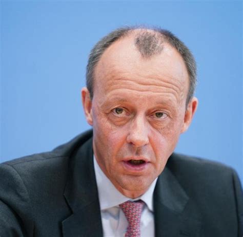 Friedrich merz, vice president of the cdu economic council. Merz schließt Wechsel ins Kabinett als CDU-Chef aus - WELT