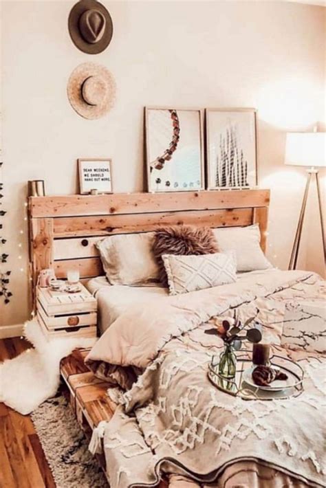 20 Wonderful Bohemian Minimalist Bedroom Ideas You Have To