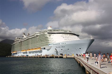 The allure of the seas, launched in 2010, weighs an incredible 225,282 gross registered tons, and carries 5,484 guests at double occupancy. Read These Cruise Ship Ratings and Reviews Before Your Big Holiday - Vacayholics