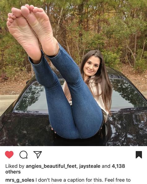 4138 Likes For Her Feet Soles ️38 K Followers Girls Dm Us Be A Foot Model Online Money