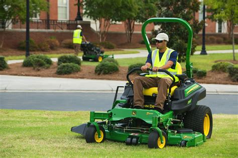Why Hiring Professional Lawn Care For Your Business